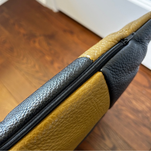 Two Vintage Leather Cushion Pillow Covers 18" x 18" - Picture 10 of 12